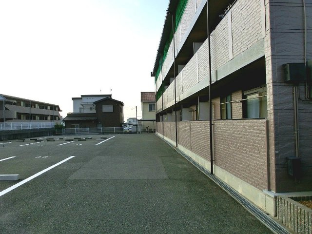 レオパレス杉のバルコニー