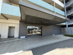 【エントランス】 | グランスイートブルーベイフロントタワー