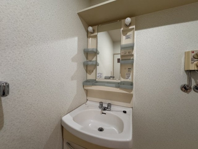 【独立洗面台】 | ホワイトキャッスル千防C棟