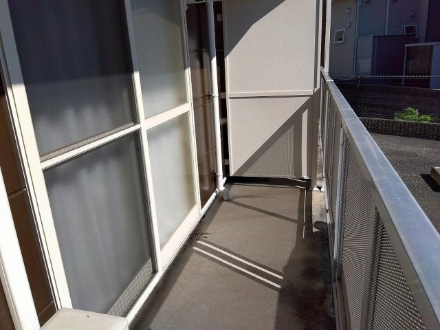 レオパレスアルナージのバルコニー