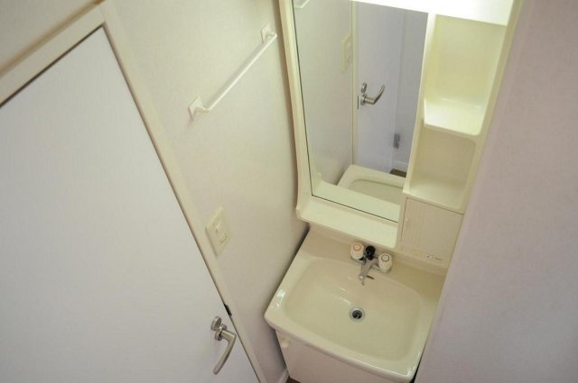 レオパレスラダックＣの内装