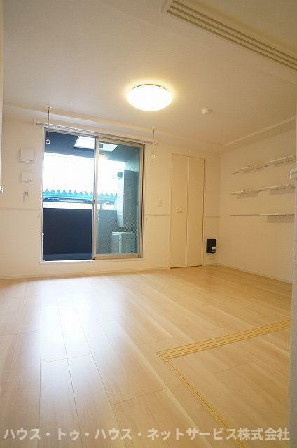 エスプランドル五香の居間・リビング