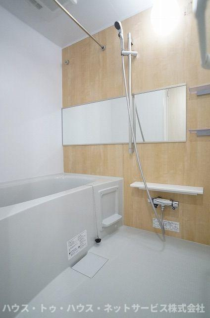 エスプランドル五香の浴室