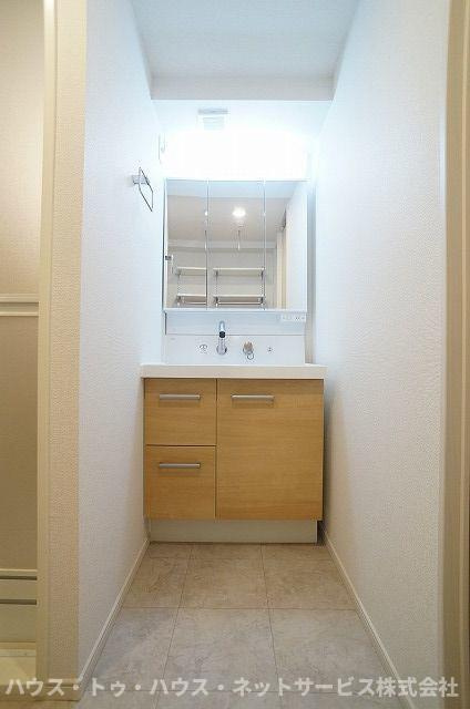 エスプランドル五香の洗面所