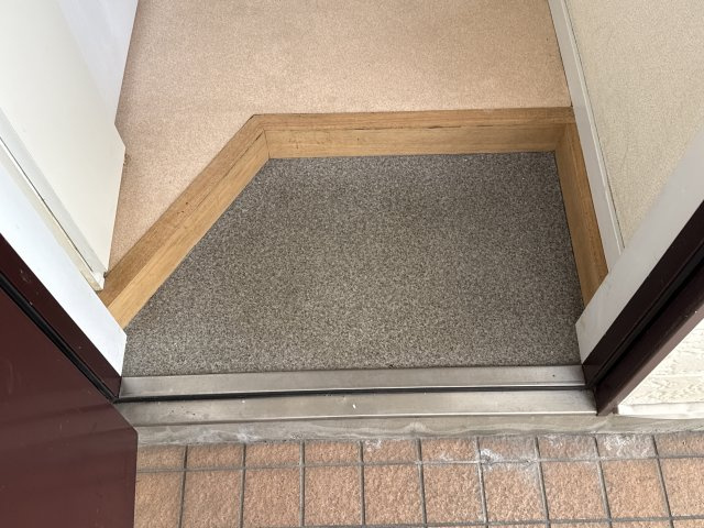 グラーノ・メゾン東姫路駅前の玄関