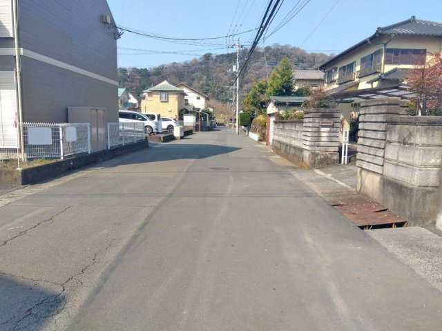 【その他】 | 伊豆の国市原木 売二棟アパート ES05582 | 伊豆の国市原木　前面道路(北側公道)