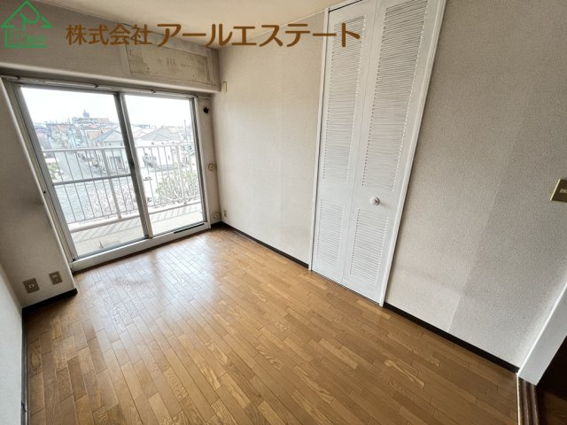 マンハイム加古川 A棟　　山陽電鉄「別府駅」徒歩7分の洋室