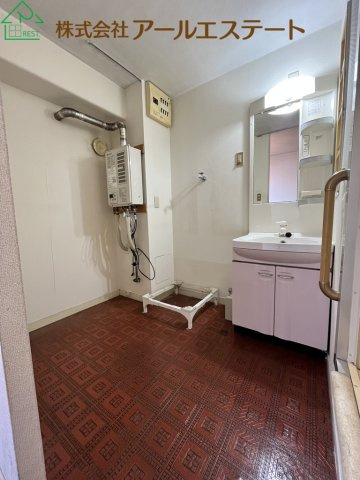 マンハイム加古川 A棟　　山陽電鉄「別府駅」徒歩7分の独立洗面台