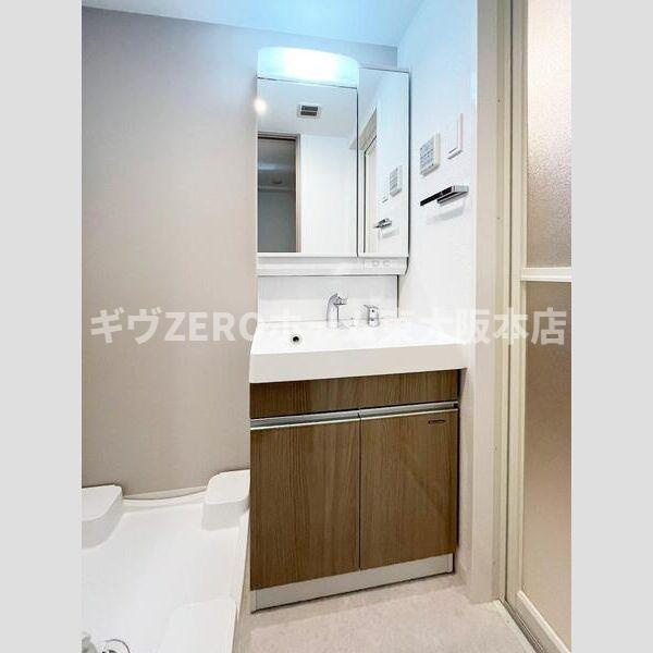 S-RESIDENCE高井田beletaの洗面所