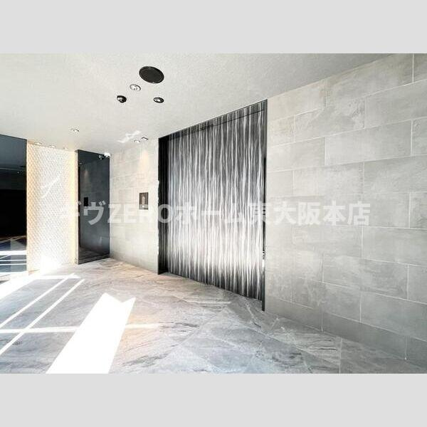 S-RESIDENCE高井田beletaのロビー