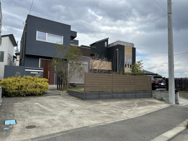 秦野市渋沢3丁目 ヘーベルハウスの注文住宅の外観