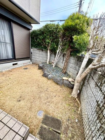 引野町　戸建の庭