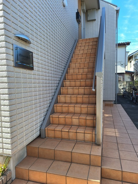 メゾン　トレフルのエントランス