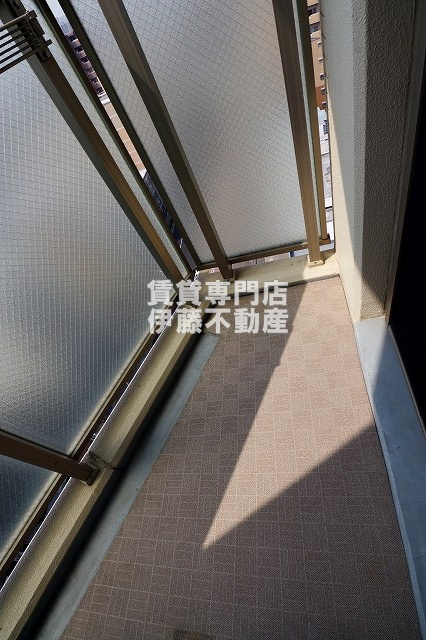 エルスタンザ徳川のバルコニー