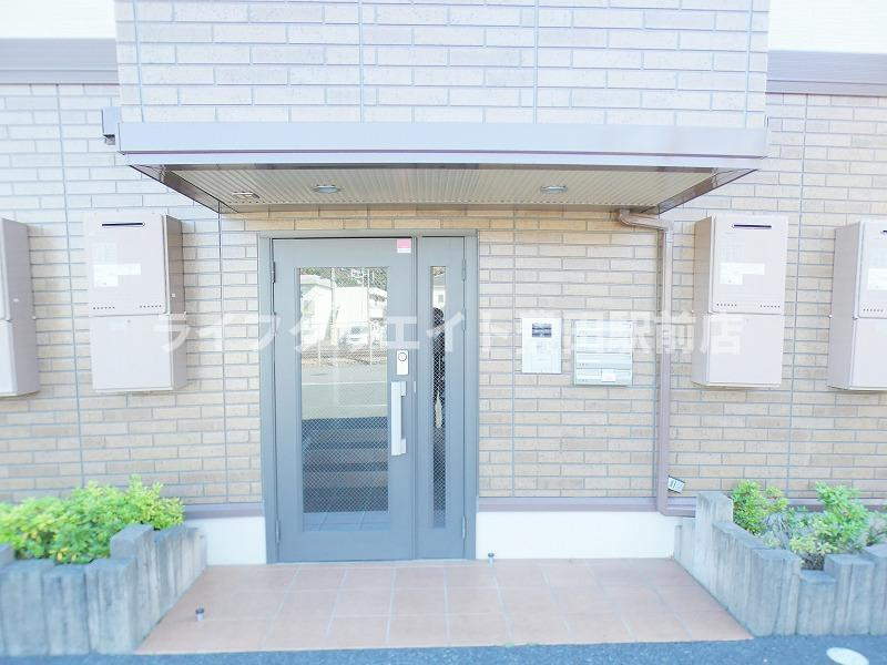 ベルテ東豊田のエントランス