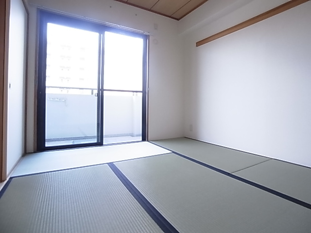 神戸市須磨区大田町４丁目の賃貸マンションの内装|和室