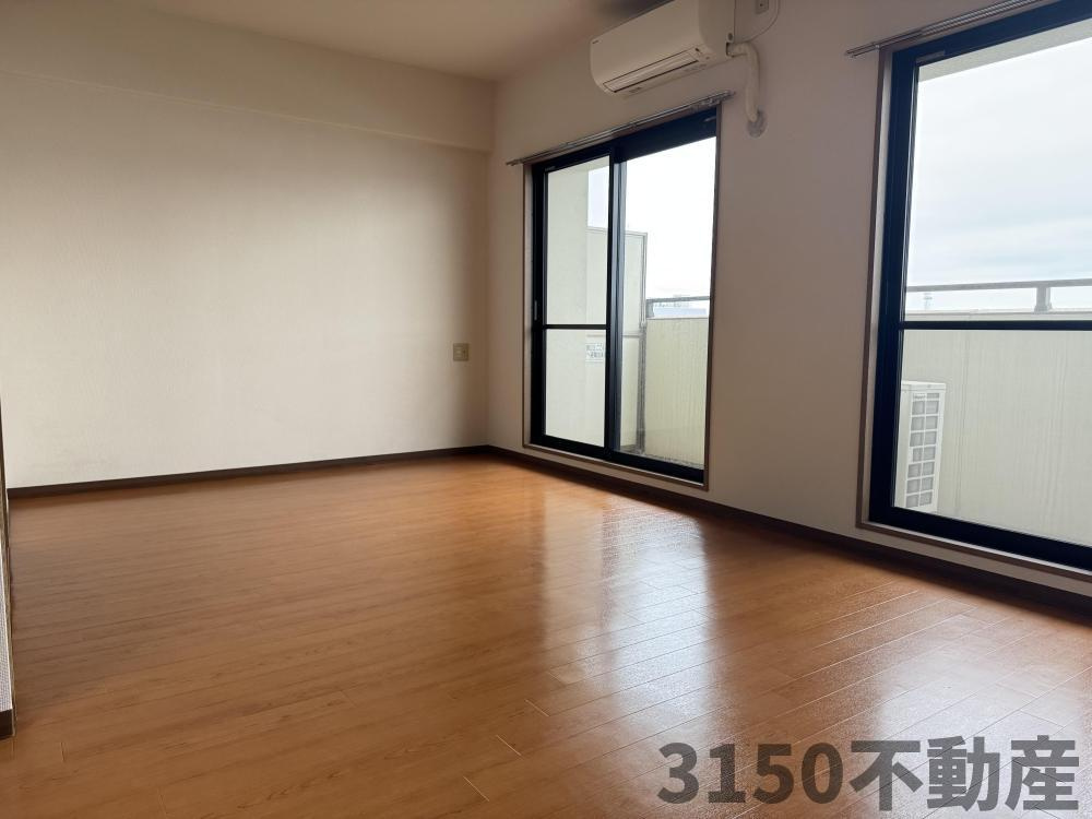 ハイツ南の居間・リビング