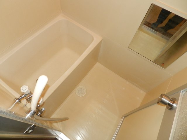 シャルマン幌別Ｃの浴室