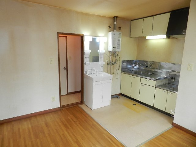 シャルマン幌別Ｃの居間・リビング