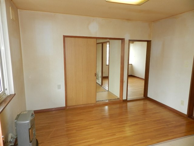 シャルマン幌別Ｃの居間・リビング