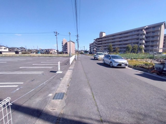 乙川一色町貸地の駐車場