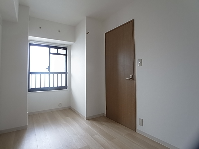 神戸市兵庫区松本通６丁目の賃貸マンション