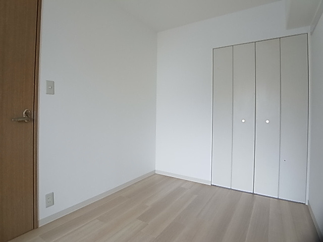 神戸市兵庫区松本通６丁目の賃貸マンション