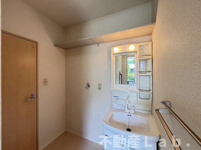 シャーメゾン不知火の洗面所