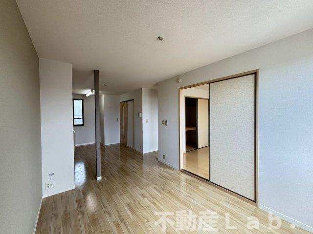 シャーメゾン不知火の居間・リビング