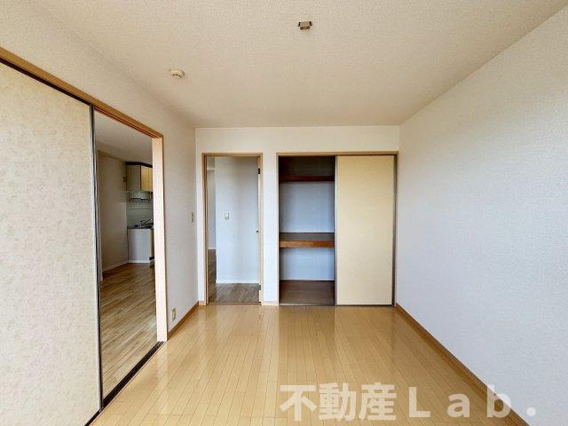 シャーメゾン不知火の洋室