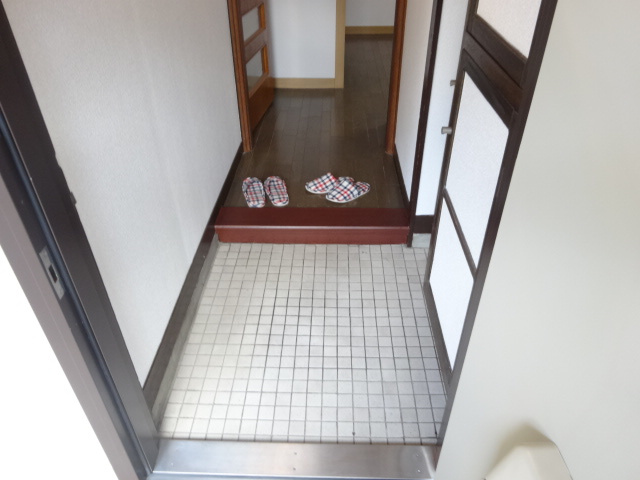 宝塚第一コーポラスの玄関