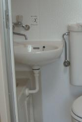 川島ハイツの洗面所|使いやすい洗面所です