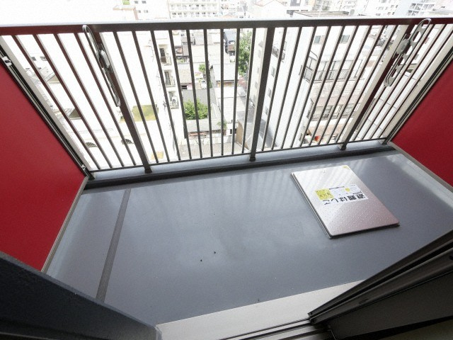 グランパシフィック今里南のバルコニー