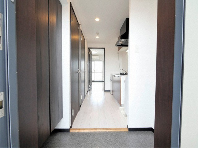 グランパシフィック今里南の玄関