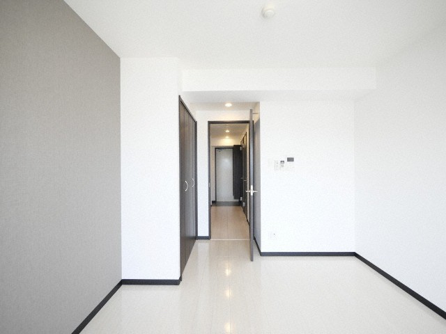 グランパシフィック今里南の居間・リビング