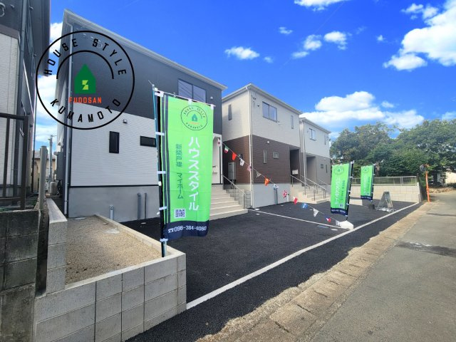 熊本市北区弓削6丁目第1-4棟(2号棟)の前面道路含む現地写真|見学の時間などお気軽にお問い合わせ下さい。