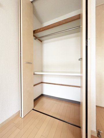プレサンス泉シティアークの収納