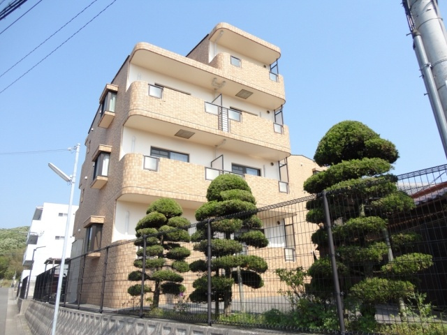 ファインコート学園西の外観