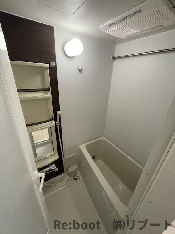 ソレイユMの浴室