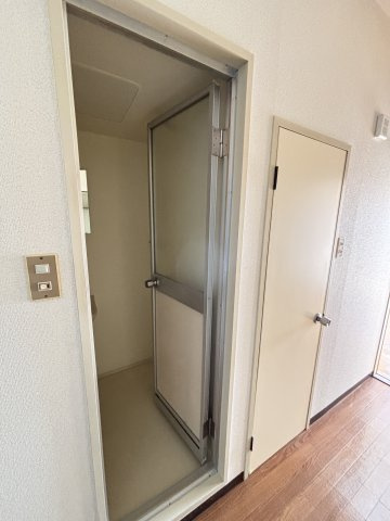 フラットサンパール