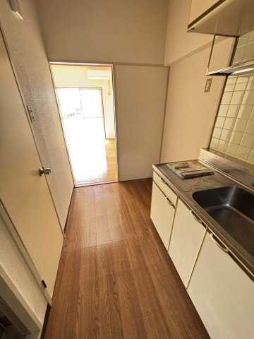 フラットサンパール