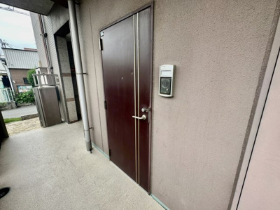 【玄関】 | ドマーニ