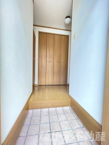 【玄関】 | ゆったりとした玄関です