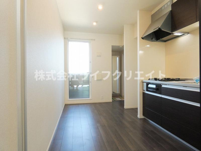 【居間・リビング】 | ジョイ・ノーブル