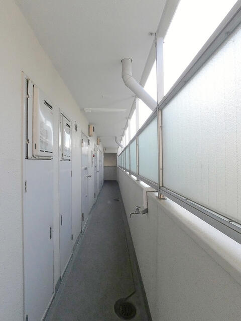 apartment 幡ヶ谷２丁目