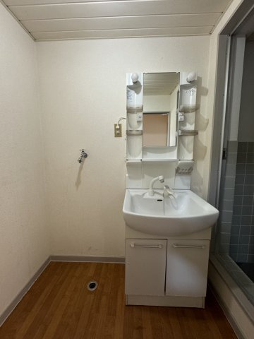 ジャルジョイハイツの洗面所|忙しい朝には欠かせない洗面所です