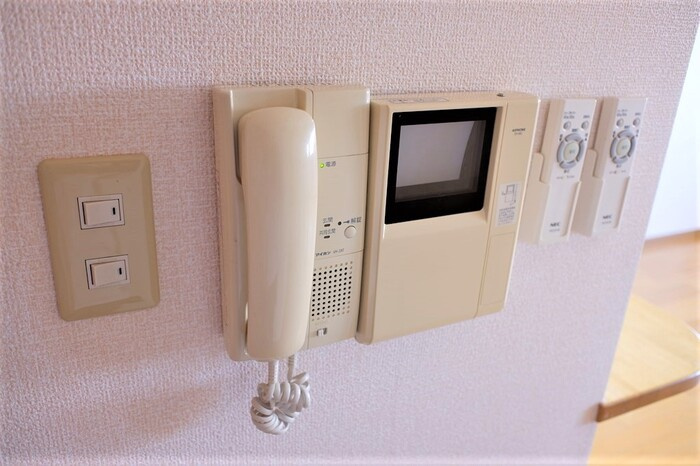 マーヴェラスのセキュリティ|モニター付きドアホン