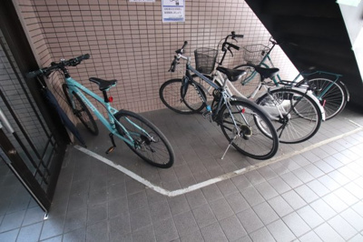 【その他共用部分】 | ブルージュ喜志 | 駐輪場