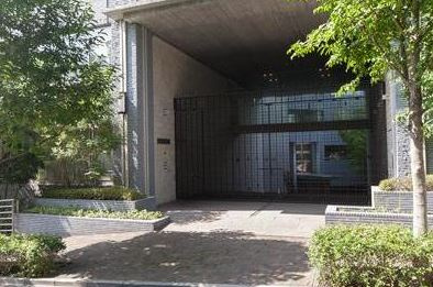 外苑レジデンスのエントランス|外苑レジデンス