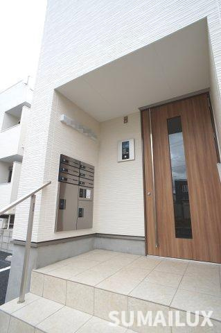 GRANDTIC益城のエントランス